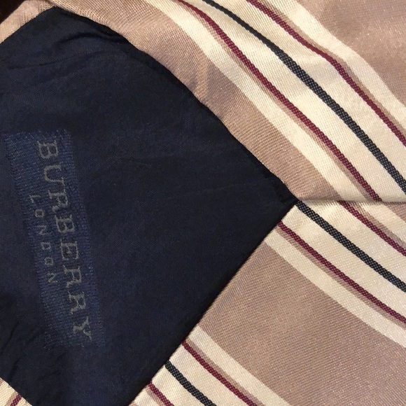 Burberry London Silk Striped Tie - Picture 4 of 10